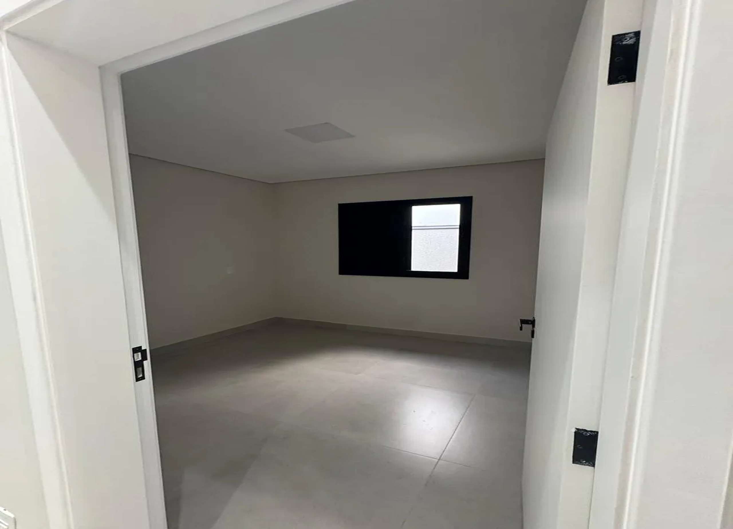 MS-Zappa-Sorocaba-Dormitorio-acesso-jardim-2