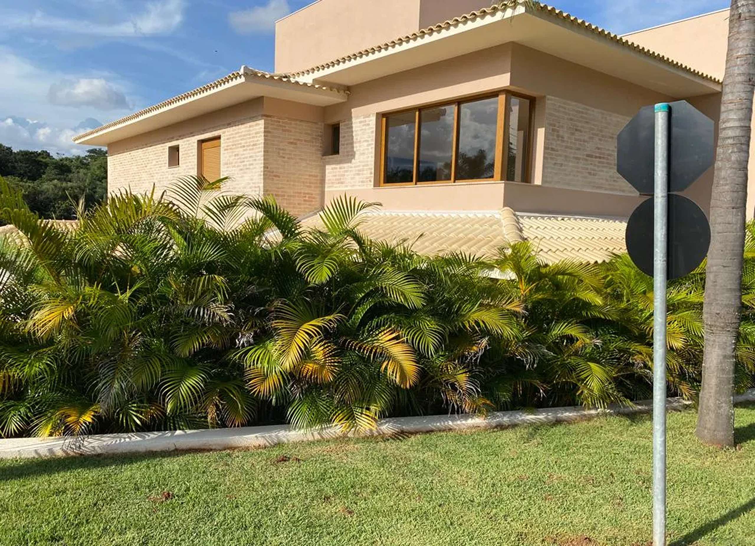 MS-Zappa-Sorocaba-Fachada-contemporanea-detalhes-naturais-e-paisagismo-de-alto-padrao._8_8